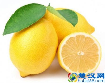  柠檬怎么可以美白牙齿(牙黄变白最实用的方法)