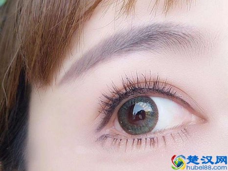  眼线笔怎么画才不晕妆（不容易晕妆的眼线笔）