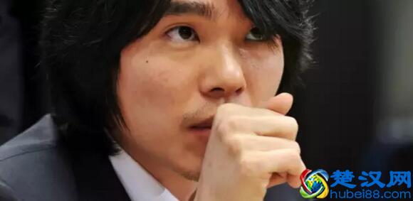  谷歌围棋智能强大（人工智能机器人）