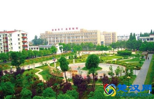 黄冈职业技术学院电话地址及专业有哪些?