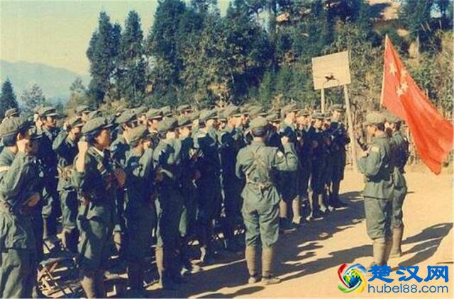 越南和美国打了20年，为何却挡不住解放军一个月？