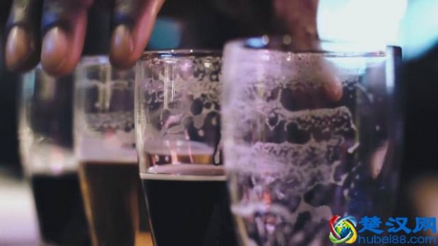  喝醉酒怎么办最佳（解酒最快的方法15分钟）