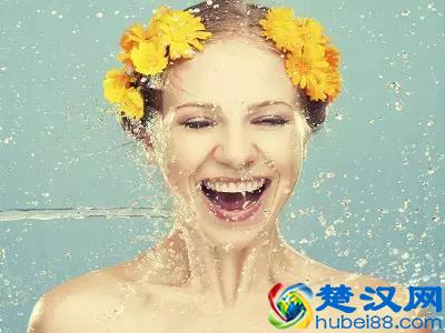 日本备受追捧10大顶级化妆水：化妆水和爽肤水到底有差吗？