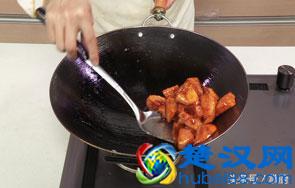 拔丝红薯不用买，教你做法和诀窍，丝想拔多长就多长