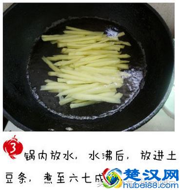 又香又脆的薯条 那么自制薯条怎么做呢？下面让我们具体来看看吧！