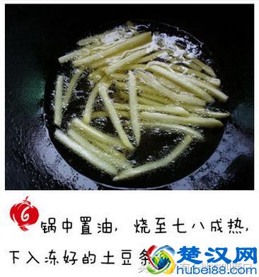 又香又脆的薯条 那么自制薯条怎么做呢？下面让我们具体来看看吧！
