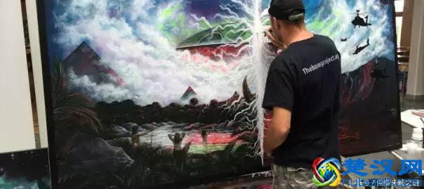 10年被外星人绑架6次，他用画笔记录下外星人的秘密