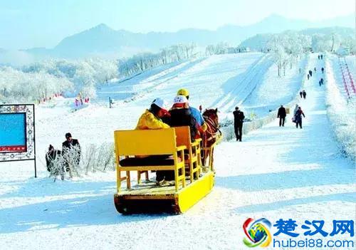 成都花水湾温泉小镇北欧风的度假屋，感受名符其实的天然氧吧