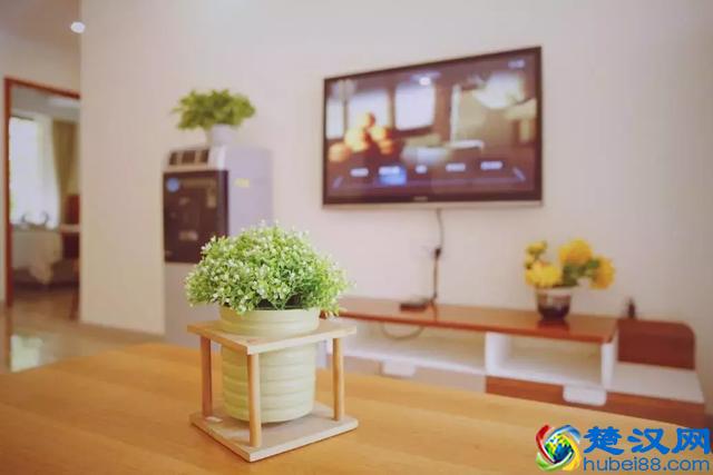 成都花水湾温泉小镇北欧风的度假屋，感受名符其实的天然氧吧